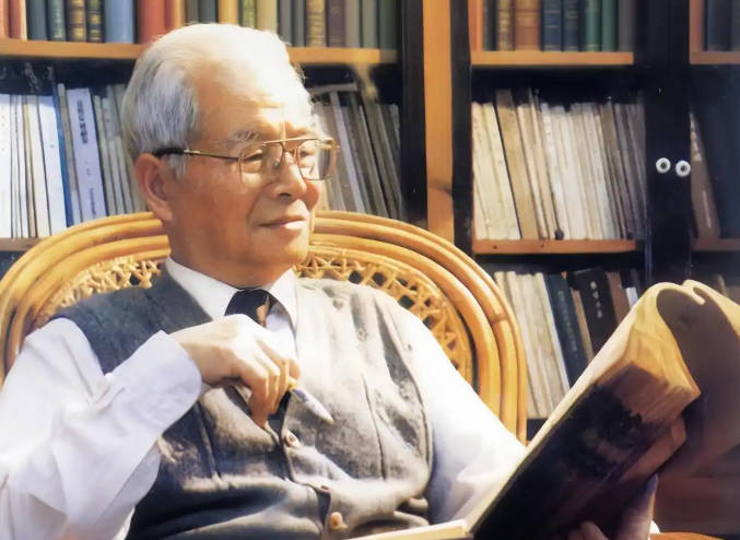 国医大师邓铁涛70 年心得：中医自学别踩 3 个坑！四诊合参才是真门道