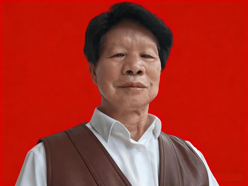 杨晓伟（蒙自脊道养生保健馆馆长）