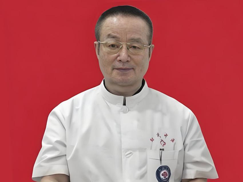 邹献霖（国际权威中医全科专家）