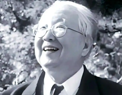 启功（国文大师）
